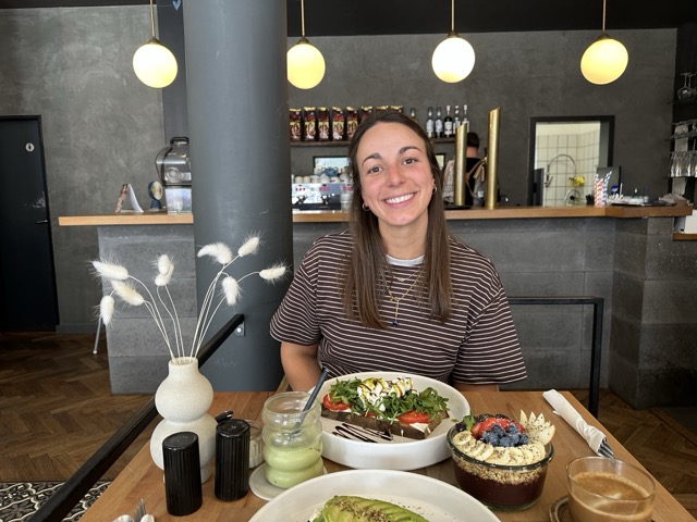 Frühstück in Würzburg beim Café Amis