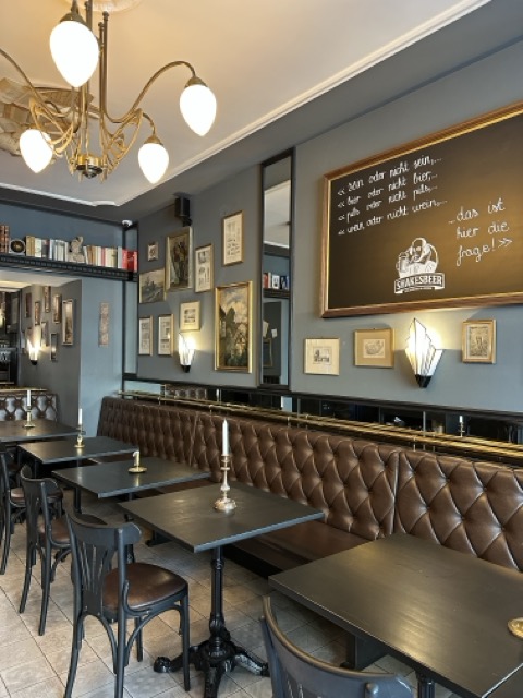 After Work in der Shakesbeer Bar